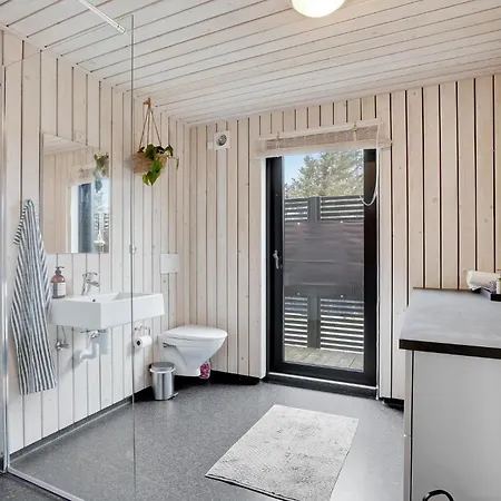 Holiday home 3 Bedroom Stunning In Thyholm