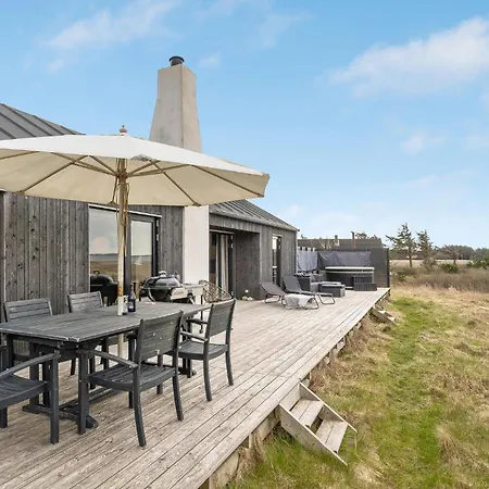 3 Bedroom Stunning In Holiday home Thyholm