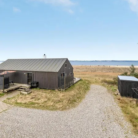 3 Bedroom Stunning In Holiday home *